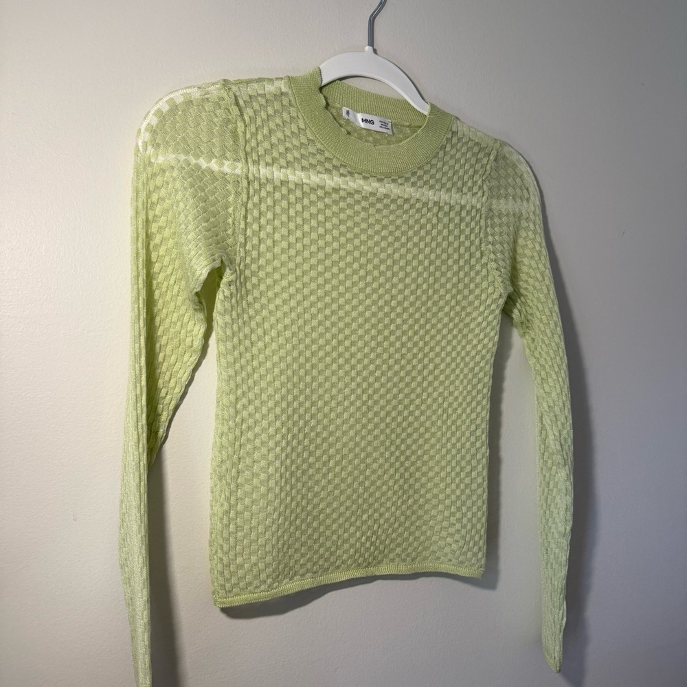 Women's Light Green Sweater Top